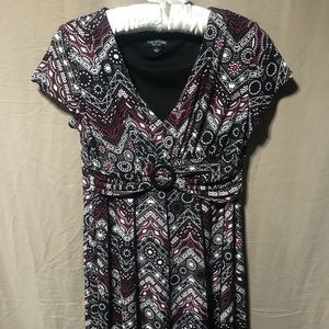 Perceptions red and black dress size large